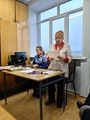 �������